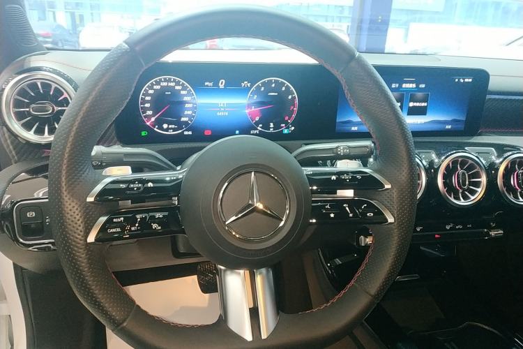 Used Mercedes-Benz A-Class 2023 A 200 L Fashion Model Steering Wheel