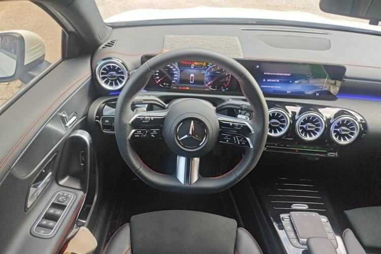 Used Mercedes-Benz A-Class 2023 A 200 L Fashion Model Steering Wheel