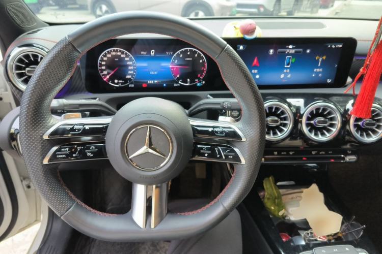 Used Mercedes-Benz A-Class 2023 A 200 L Fashion Model Steering Wheel