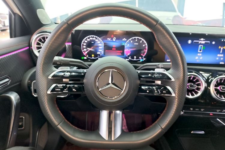 Used Mercedes-Benz A-Class 2023 A 200 L Fashion Model Steering Wheel