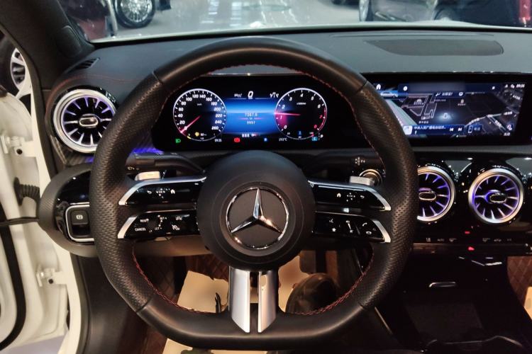 Used Mercedes-Benz A-Class 2023 A 200 L Fashion Model Steering Wheel