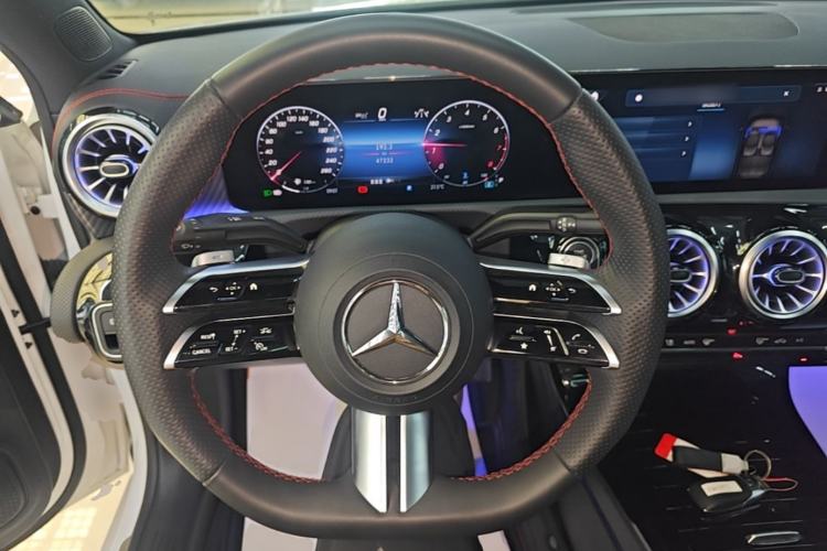 Used Mercedes-Benz A-Class 2023 A 200 L Fashion Model Steering Wheel