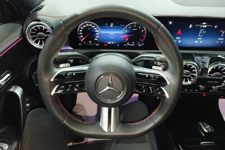 Used Mercedes-Benz A-Class 2023 A 200 L Fashion Model Steering Wheel