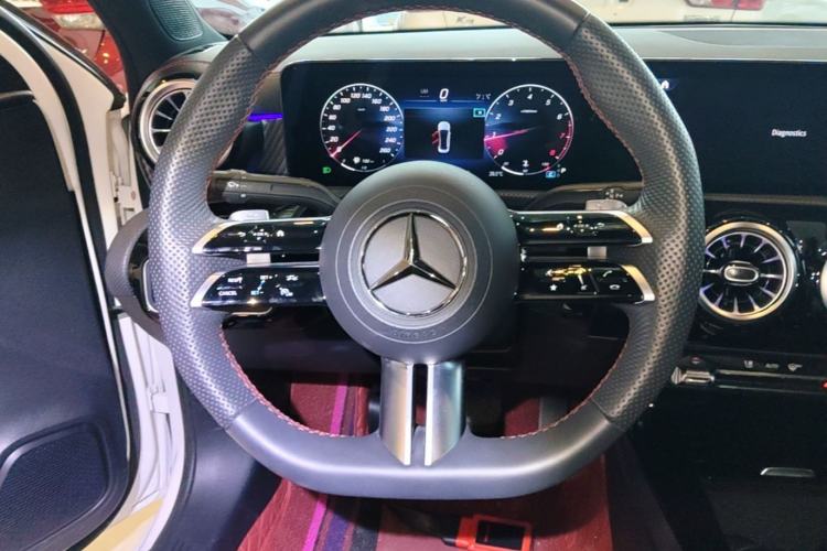 Used Mercedes-Benz A-Class 2023 A 200 L Fashion Model Steering Wheel