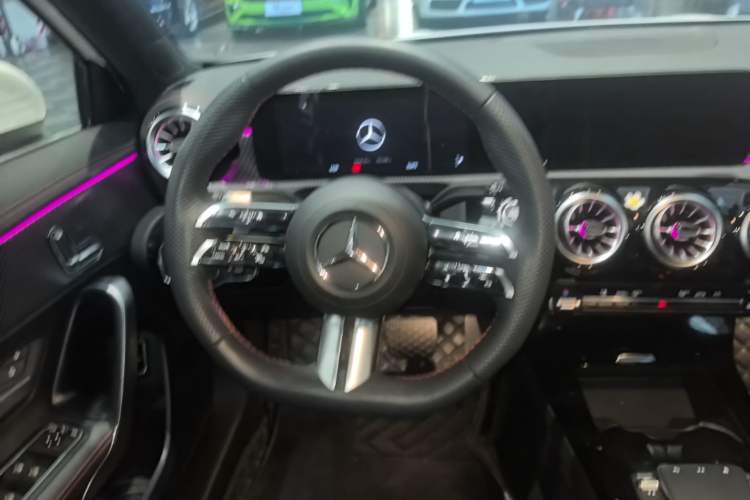 Used Mercedes-Benz A-Class 2023 A 200 L Fashion Model Steering Wheel