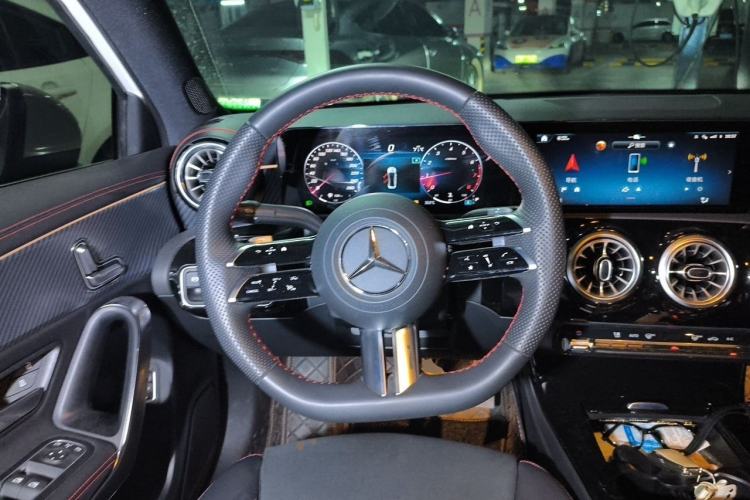 Used Mercedes-Benz A-Class 2023 A 200 L Fashion Model Steering Wheel