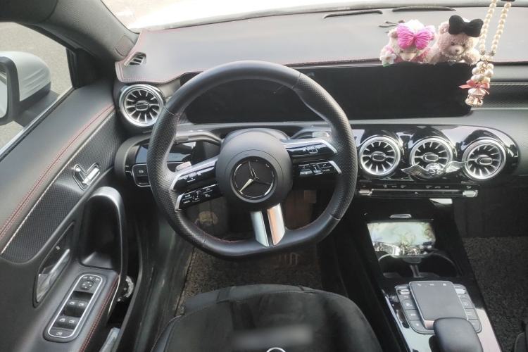 Used Mercedes-Benz A-Class 2023 A 200 L Fashion Model Steering Wheel