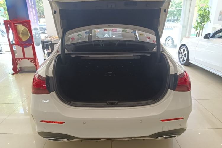 Used Mercedes-Benz A-Class 2023 A 200 L Fashion Model Trunk