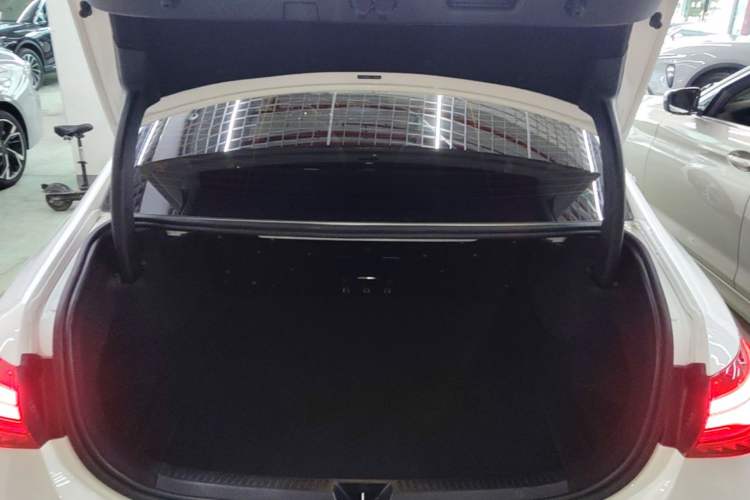 Used Mercedes-Benz A-Class 2023 A 200 L Fashion Model Trunk