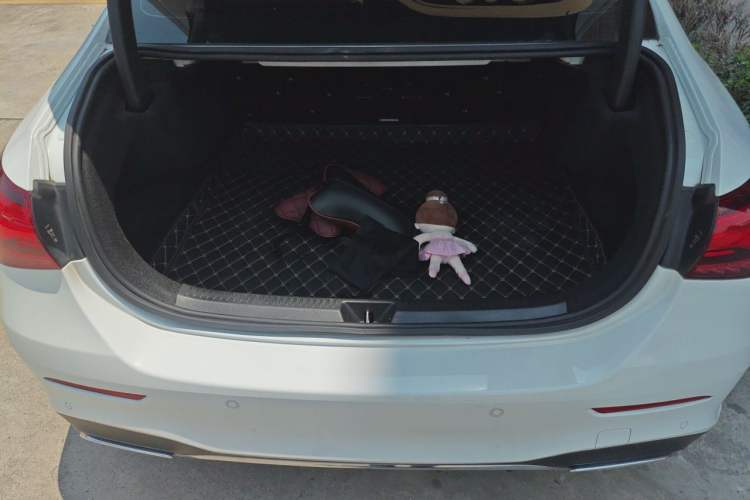 Used Mercedes-Benz A-Class 2023 A 200 L Fashion Model Trunk