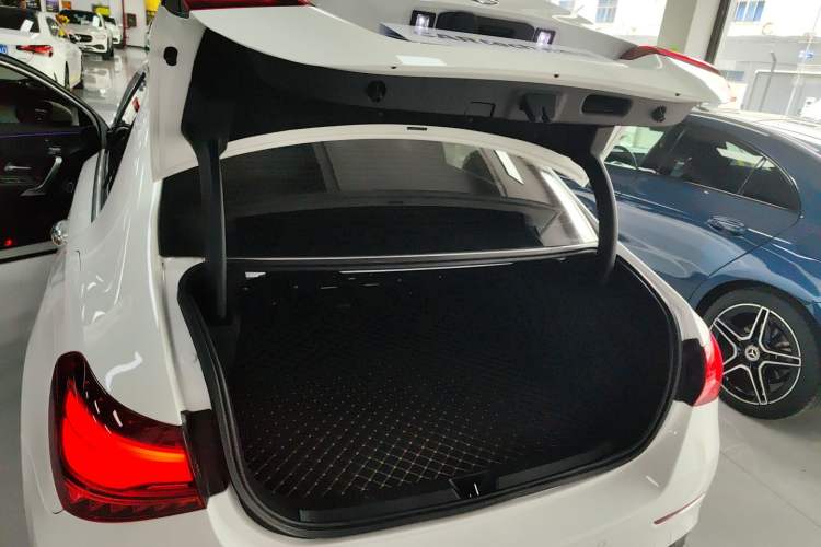 Used Mercedes-Benz A-Class 2023 A 200 L Fashion Model Trunk