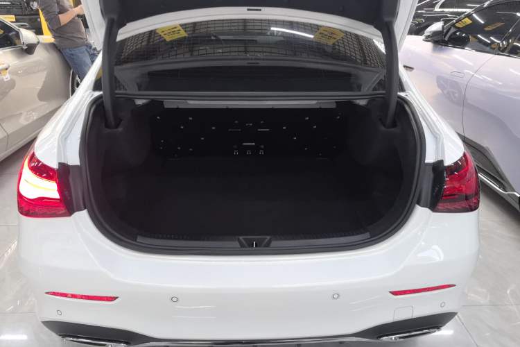 Used Mercedes-Benz A-Class 2023 A 200 L Fashion Model Trunk