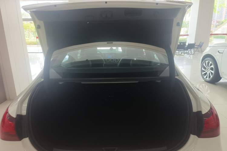 Used Mercedes-Benz A-Class 2023 A 200 L Fashion Model Trunk