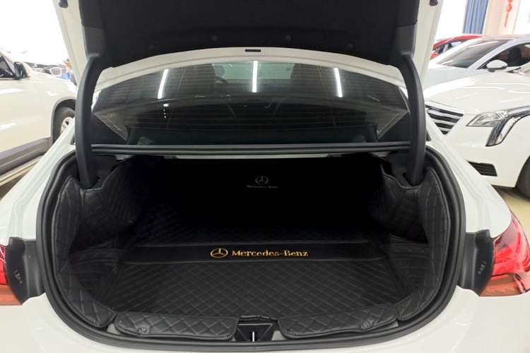 Used Mercedes-Benz A-Class 2023 A 200 L Fashion Model Trunk