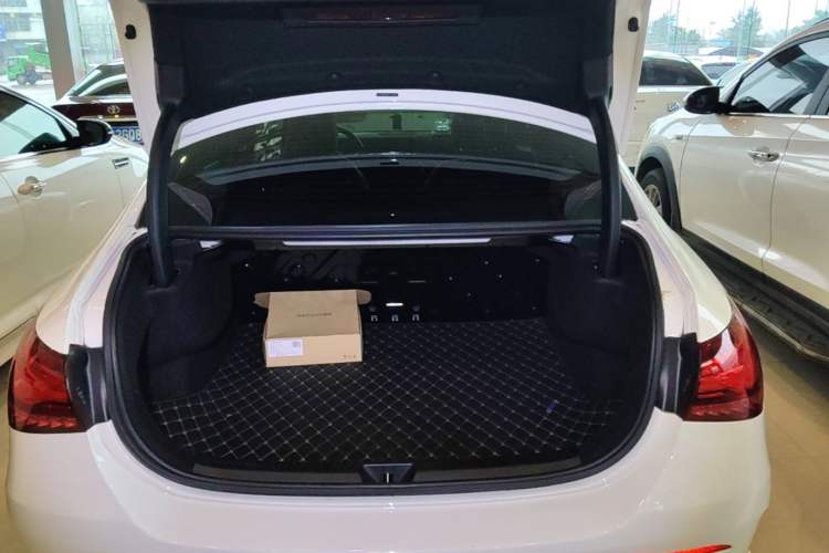 Used Mercedes-Benz A-Class 2023 A 200 L Fashion Model Trunk