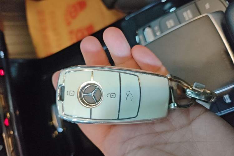 Used Mercedes-Benz A-Class 2023 A 200 L Fashion Model Vehicle Key