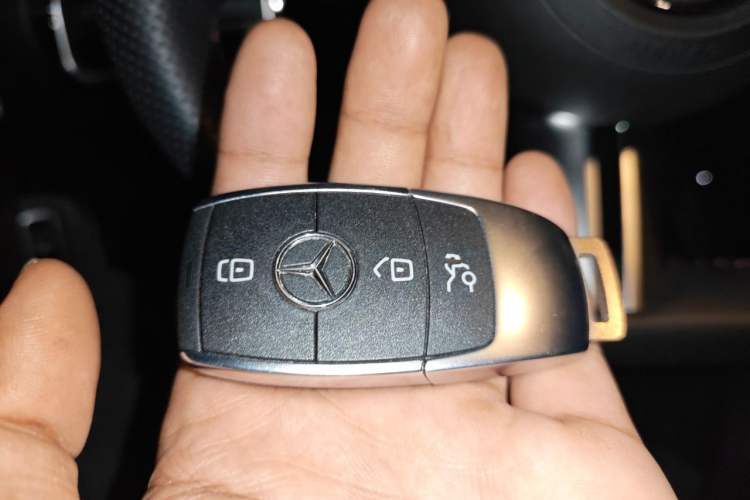 Used Mercedes-Benz A-Class 2023 A 200 L Fashion Model Vehicle Key