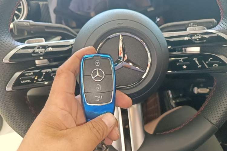 Used Mercedes-Benz A-Class 2023 A 200 L Fashion Model Vehicle Key
