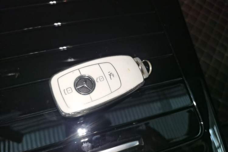 Used Mercedes-Benz A-Class 2023 A 200 L Fashion Model Vehicle Key