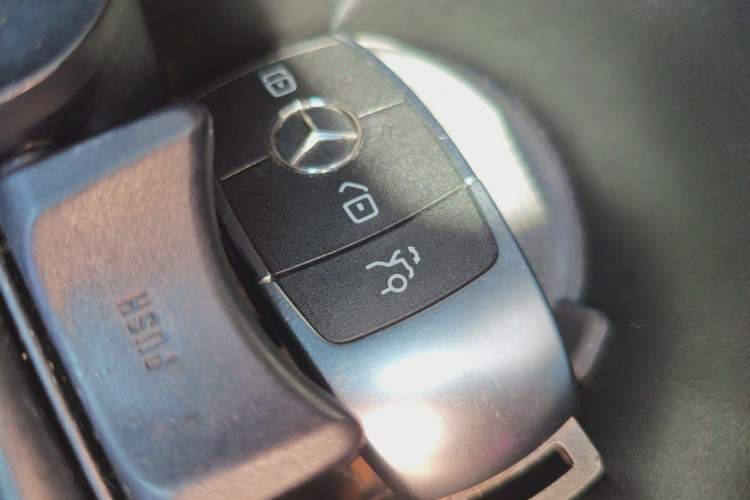 Used Mercedes-Benz A-Class 2023 A 200 L Fashion Model Vehicle Key