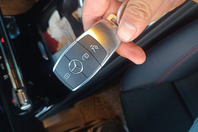 Used Mercedes-Benz A-Class 2023 A 200 L Fashion Model Vehicle Key