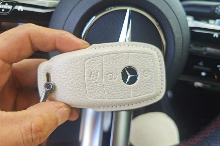 Used Mercedes-Benz A-Class 2023 A 200 L Fashion Model Vehicle Key