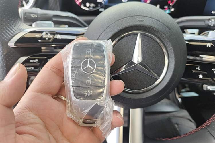 Used Mercedes-Benz A-Class 2023 A 200 L Fashion Model Vehicle Key