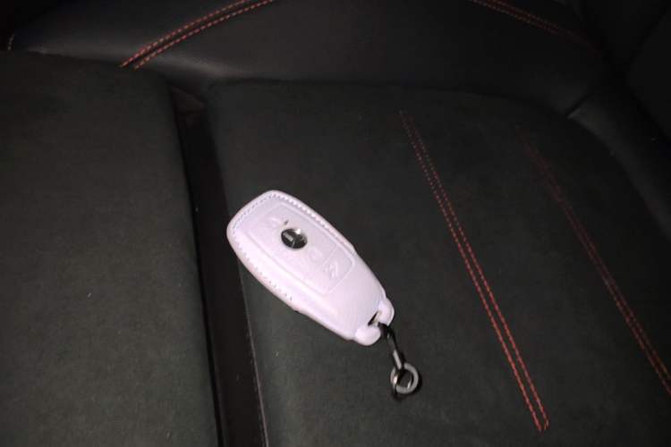 Used Mercedes-Benz A-Class 2023 A 200 L Fashion Model Vehicle Key