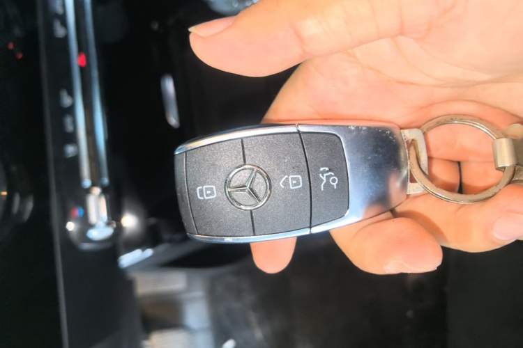 Used Mercedes-Benz A-Class 2023 A 200 L Fashion Model Vehicle Key