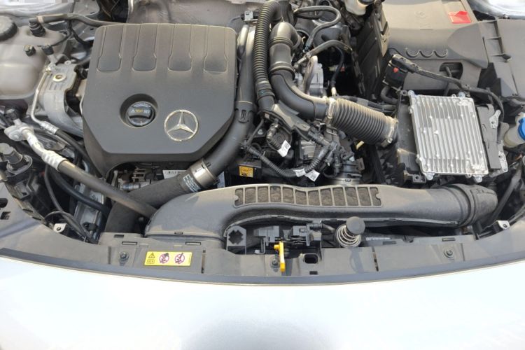 Used Mercedes-Benz A-Class 2024 Updated A 200 L Fashion Version Engine Bay