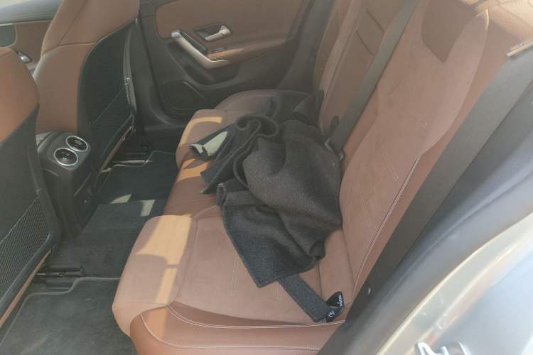 Used Mercedes-Benz A-Class 2024 Updated A 200 L Fashion Version Left Rear Seat