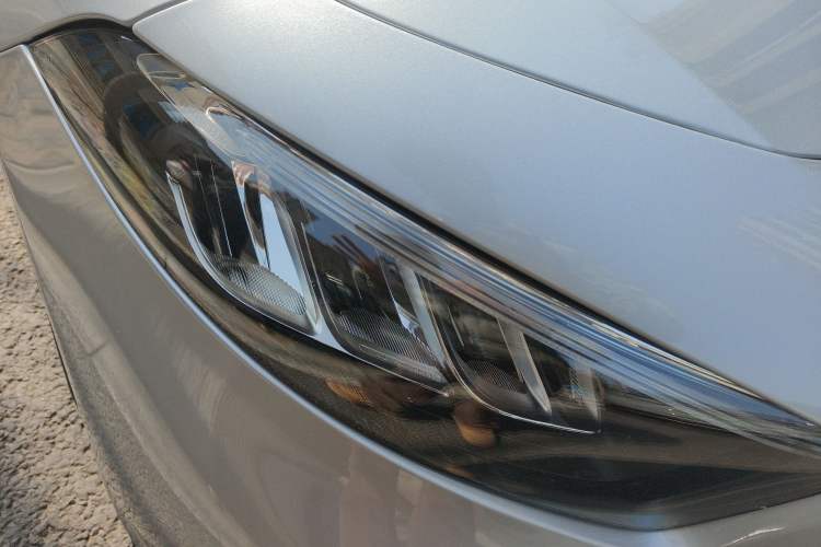 Used Mercedes-Benz A-Class 2024 Updated A 200 L Fashion Version Right Front Headlight