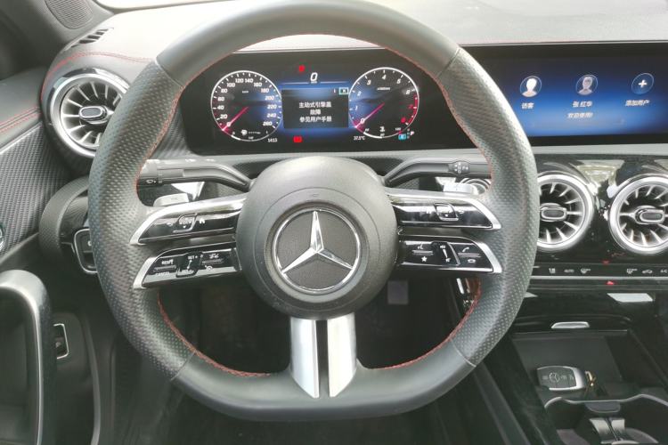 Used Mercedes-Benz A-Class 2024 A 200 L Fashion Model Steering Wheel