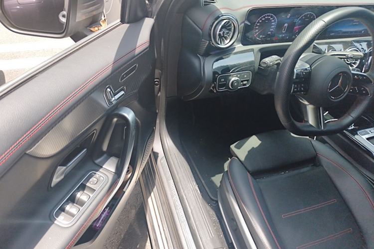 Used Mercedes-Benz A-Class 2024 Updated A 200 L Fashion Version Driver Seat