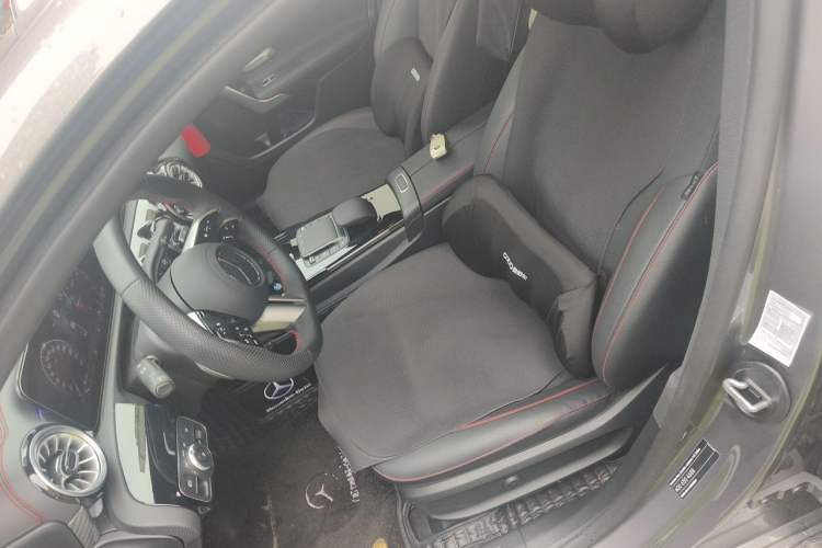 Used Mercedes-Benz A-Class 2024 Updated A 200 L Fashion Version Left Front Seat