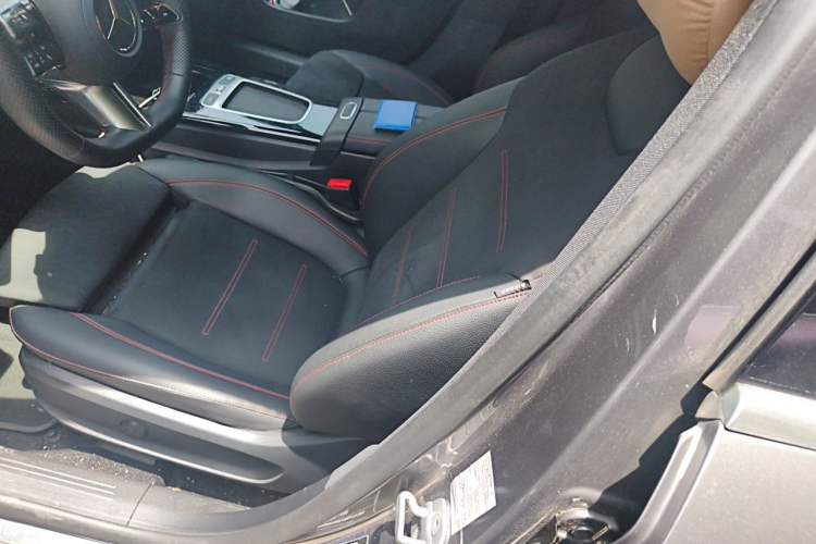 Used Mercedes-Benz A-Class 2024 Updated A 200 L Fashion Version Left Front Seat
