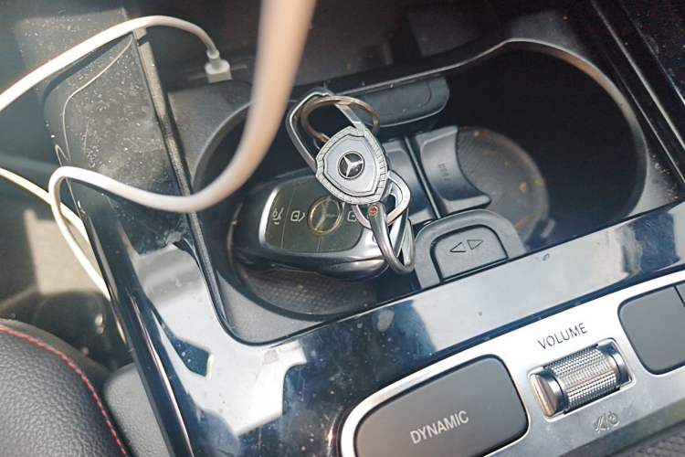 Used Mercedes-Benz A-Class 2024 Updated A 200 L Fashion Version Vehicle Key