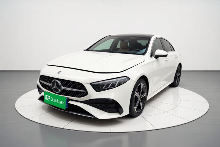Mercedes-Benz A-Class 2024 Updated A 200 L Fashion Version