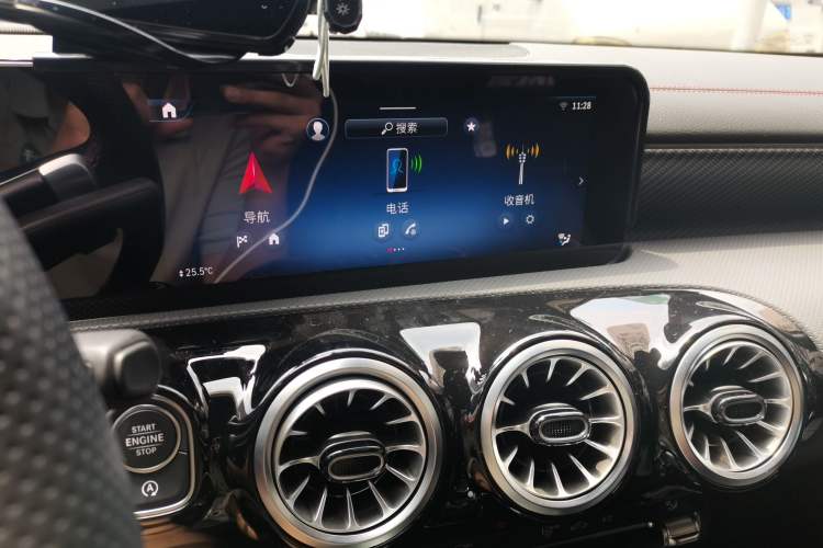 Used Mercedes-Benz A-Class 2024 Updated A 200 L Fashion Version Audio And AC Panel