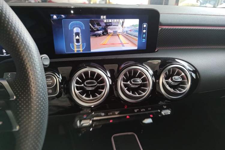 Used Mercedes-Benz A-Class 2024 Updated A 200 L Fashion Version Audio And AC Panel