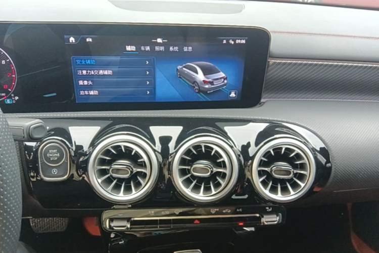Used Mercedes-Benz A-Class 2024 Updated A 200 L Fashion Version Audio And AC Panel