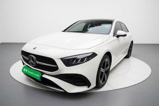 Używany Mercedes-Benz A-Class 2024 A 200 L Fashion Model