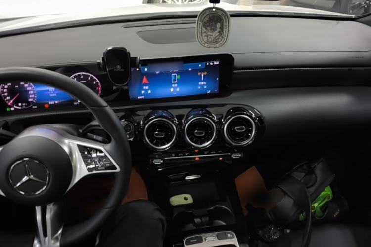 Used Mercedes-Benz A-Class 2024 Updated A 180 L Center Console