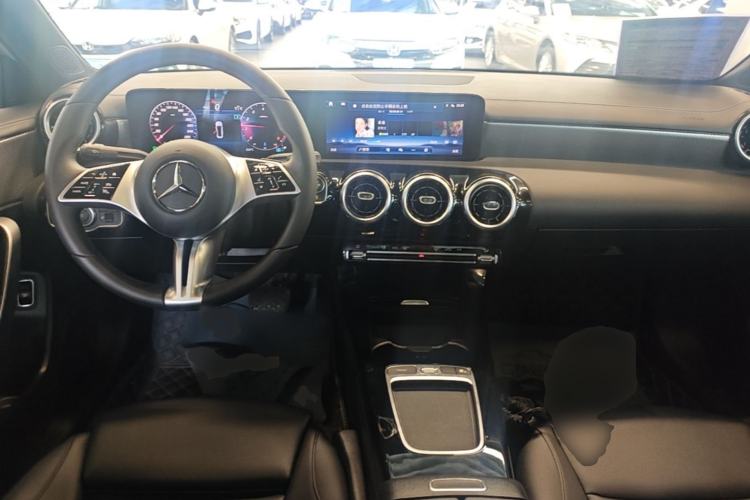 Used Mercedes-Benz A-Class 2024 Updated A 180 L Center Console