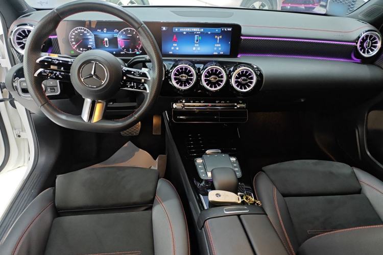 Used Mercedes-Benz A-Class 2024 A 200 L Fashion Model Center Console
