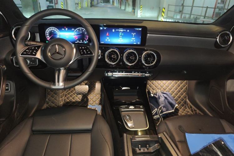 Used Mercedes-Benz A-Class 2024 Updated A 180 L Center Console