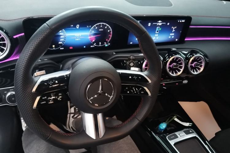 Used Mercedes-Benz A-Class 2024 Updated A 200 L Fashion Version Center Console