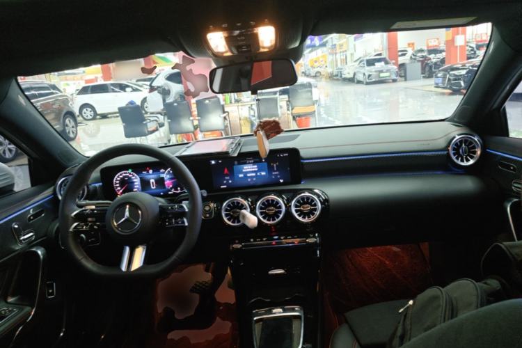 Used Mercedes-Benz A-Class 2024 Updated A 200 L Fashion Version Center Console