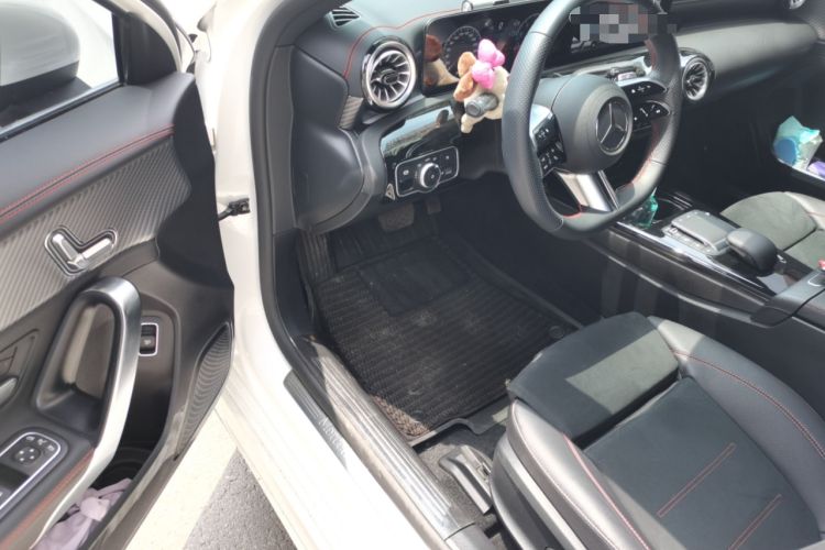 Used Mercedes-Benz A-Class 2024 Updated A 200 L Fashion Version Driver Seat