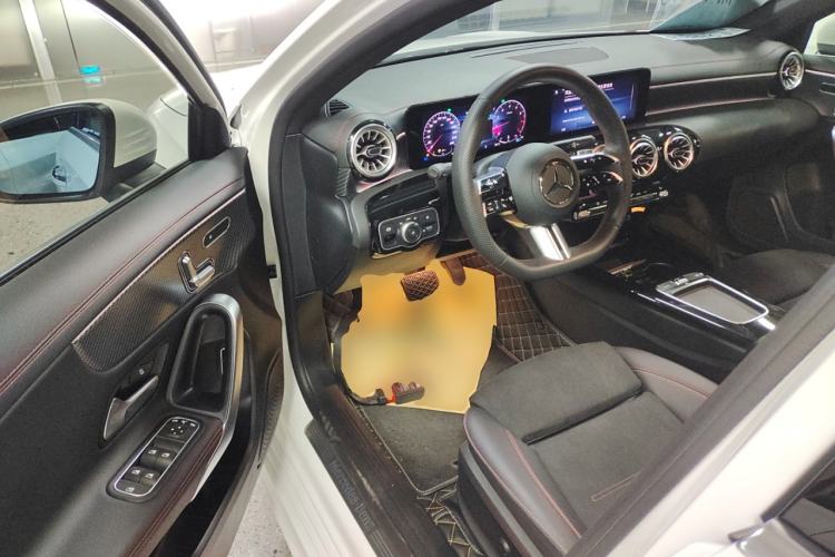 Used Mercedes-Benz A-Class 2024 Updated A 200 L Fashion Version Driver Seat